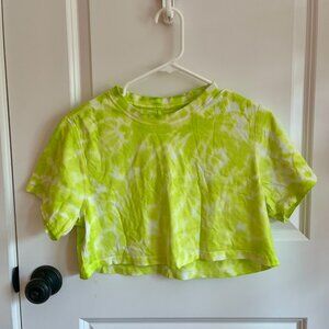 LULULEMON Brand Flowy Athletic Crop Top